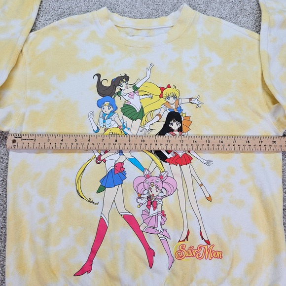 Sailor Moon Yellow Tie Dye Anime Graphic Print Pullover Sweatshirt Womens Small - Picture 5 of 5